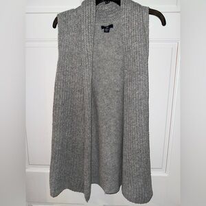 GAP Women's Gray Knit sweater vest